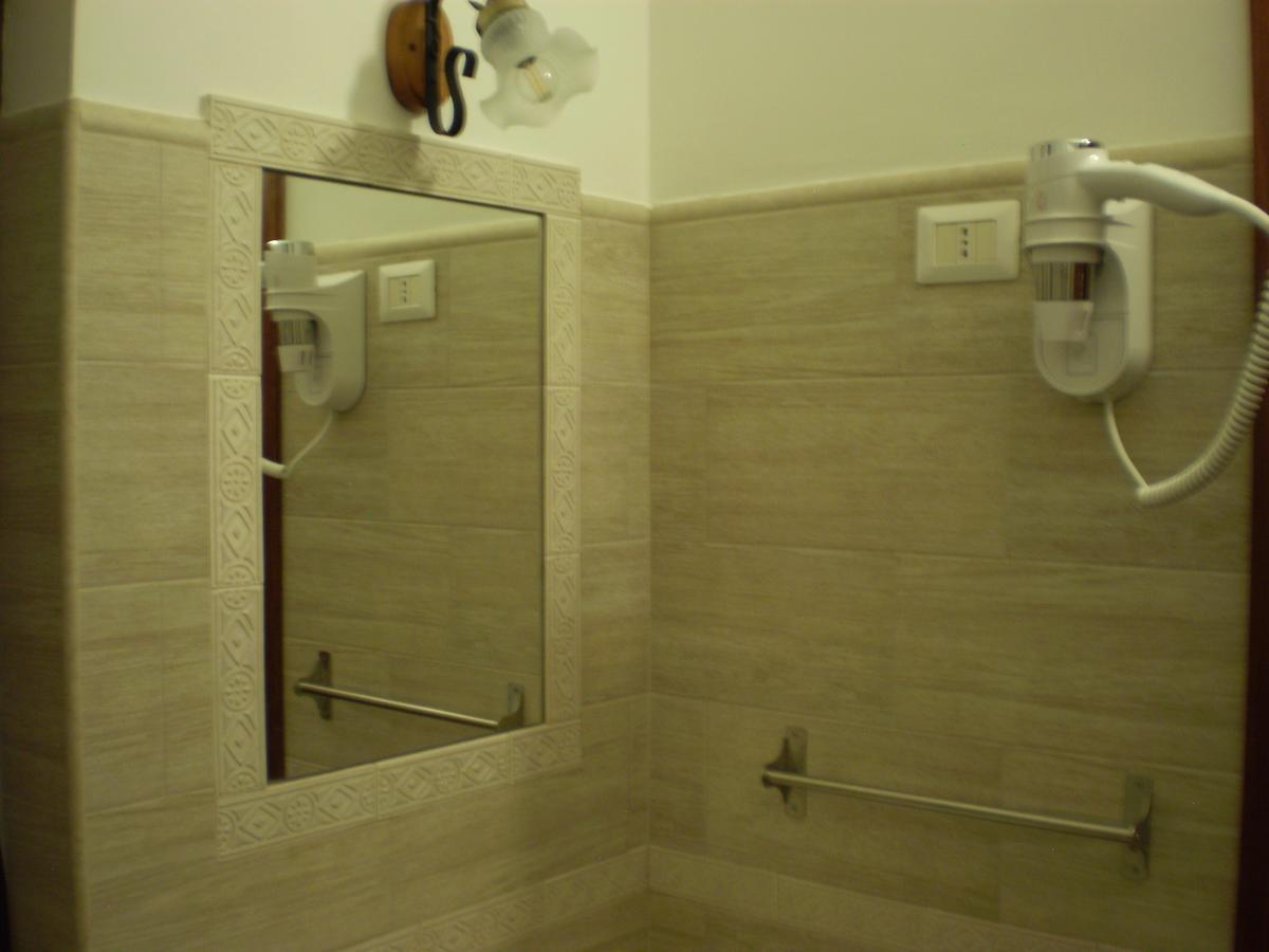 Agriturismo Casale Sera Fontana Liri Екстериор снимка
