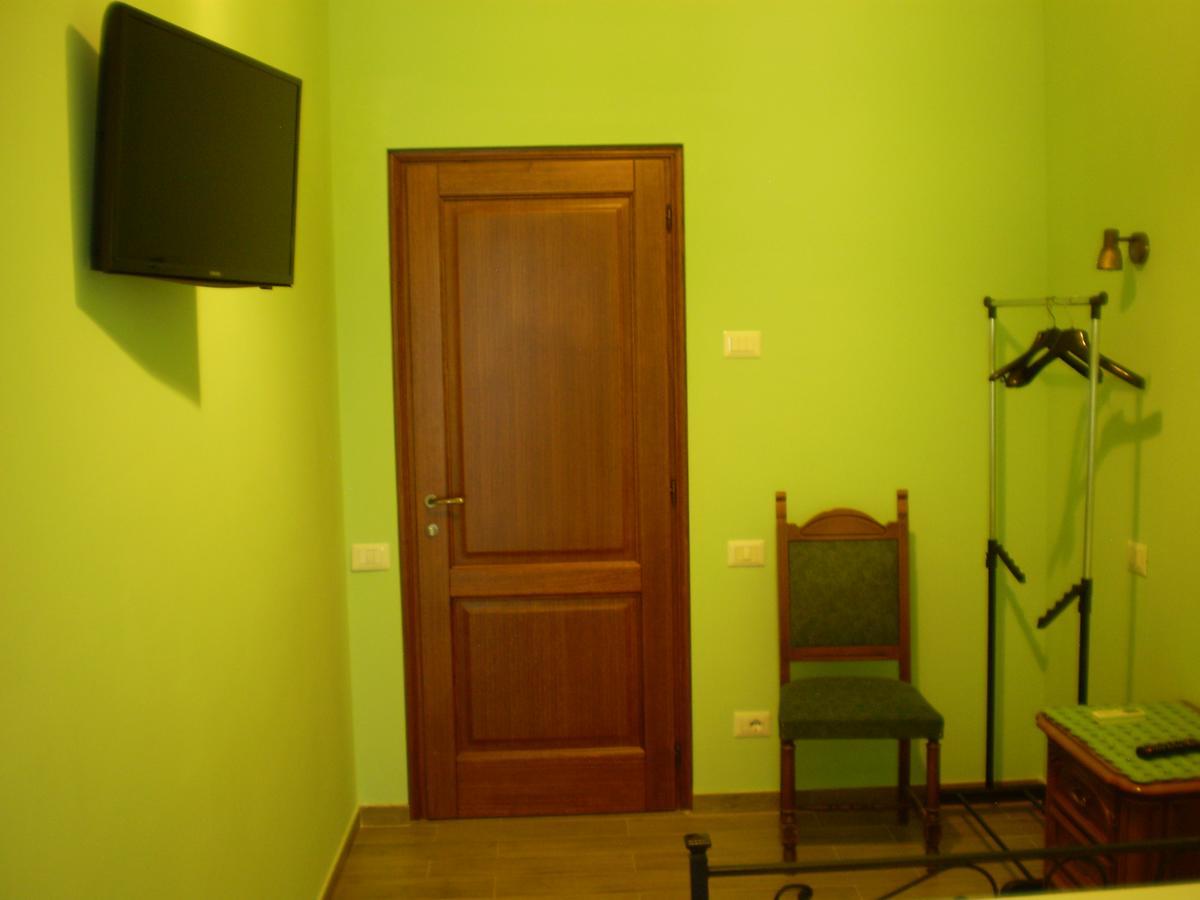 Agriturismo Casale Sera Fontana Liri Екстериор снимка